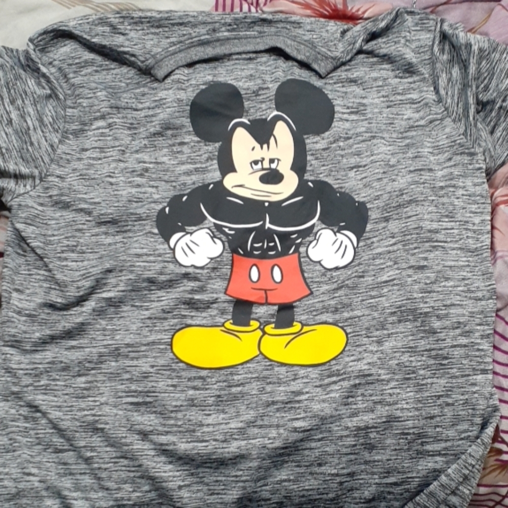 Woman shirt short sleeve